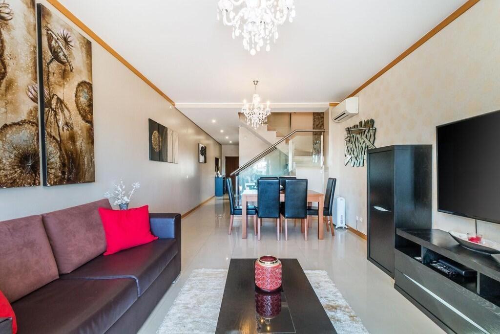 Fantastic Townhouse With Pool And Sea Views Villa Albufeira Exterior photo